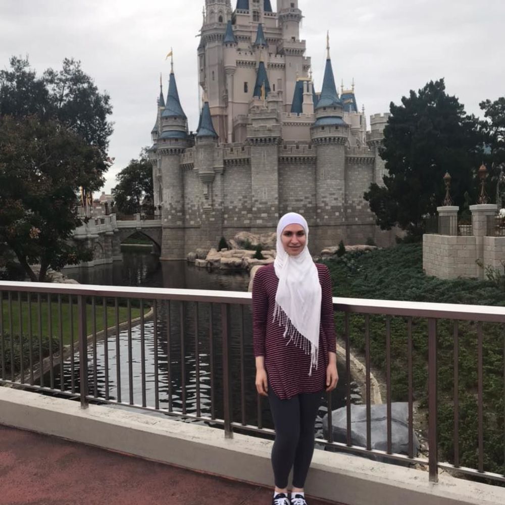 Meet your Posher, Hanan